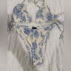 Triangl swimsuit XL top, medium bottoms